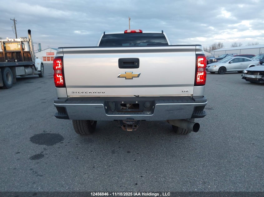 1GC4K0C89FF119443 2015 CHEVROLET SILVERADO photo no. 16
