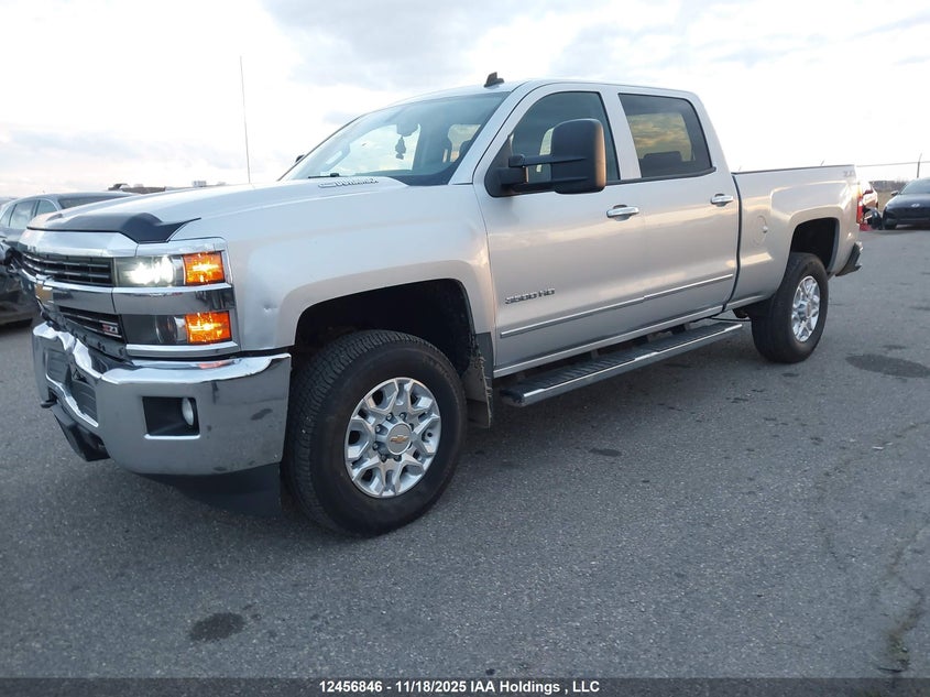 1GC4K0C89FF119443 2015 CHEVROLET SILVERADO photo no. 2