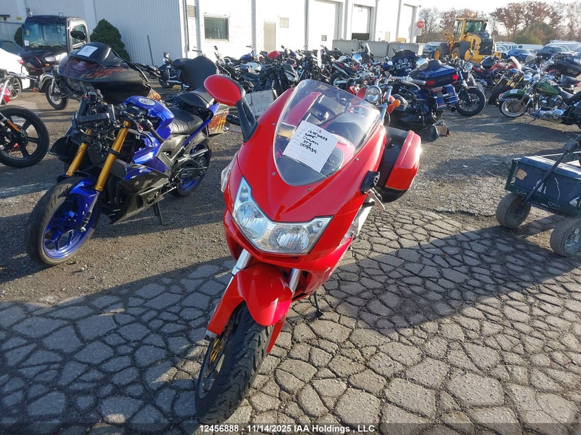 ZDM1TBBS25B003939 2005 DUCATI  photo no. 5