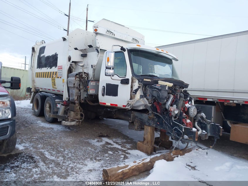 3HAEKTAR0NL814413 INTERNATIONAL HV607 Photo 1