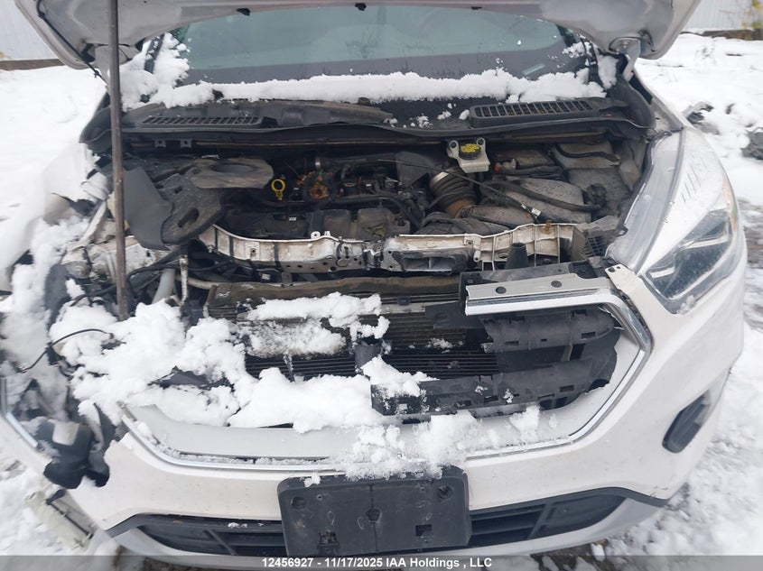 1FMCU9J96JUC64039 2018 FORD ESCAPE photo no. 10