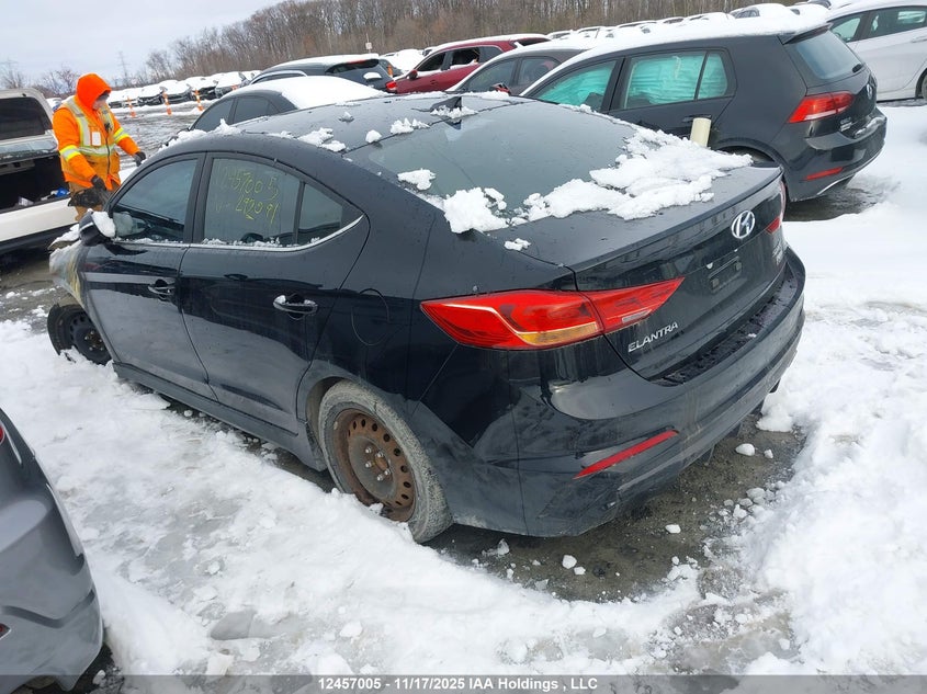 KMHD04LB9HU292091 2017 HYUNDAI ELANTRA photo no. 3