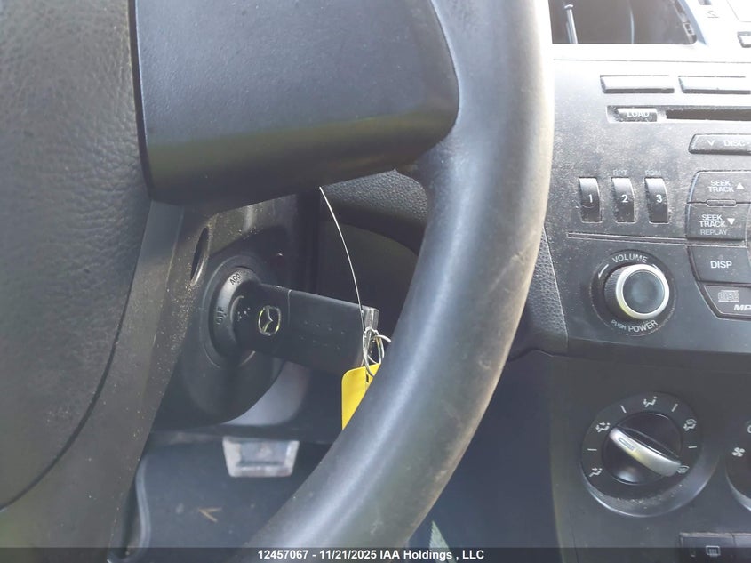 2013 Mazda 3 I VIN: JM1BL1KF3D1767400 Lot: 12457067