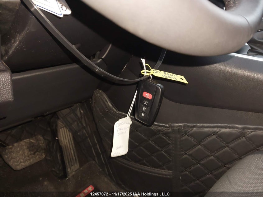 2T3RWRFV0RW216615 2024 TOYOTA RAV 4 photo no. 11