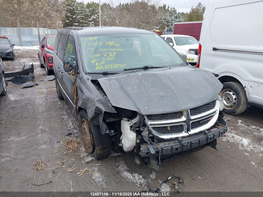 2C4RDGDG8HR606238 2017 DODGE CARAVAN photo no. 3