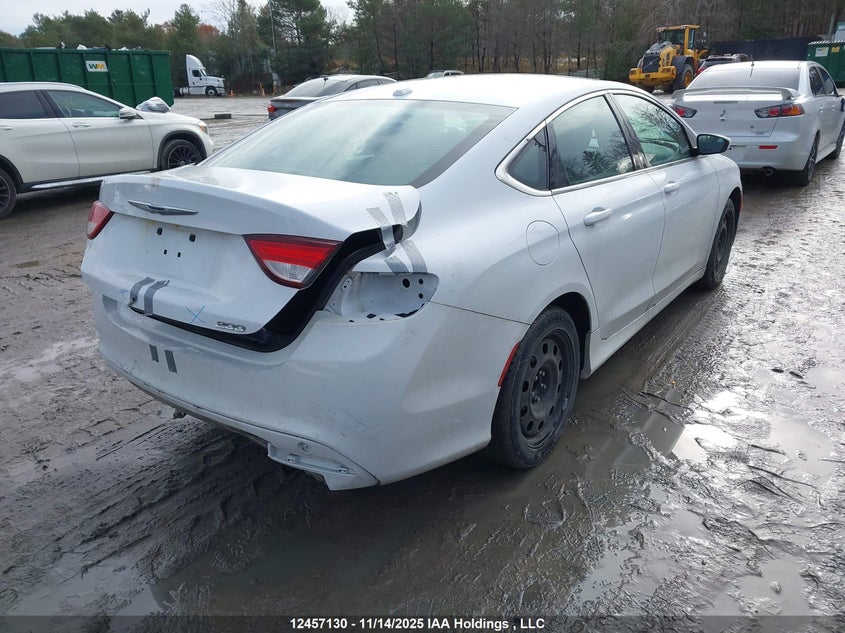 1C3CCCFB7FN609309 2015 CHRYSLER 200 photo no. 4