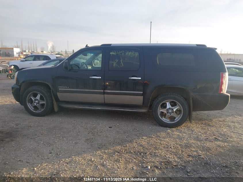 2011 GMC Yukon Xl 1500 Denali VIN: 1GKS2MEF8BR206967 Lot: 12457134