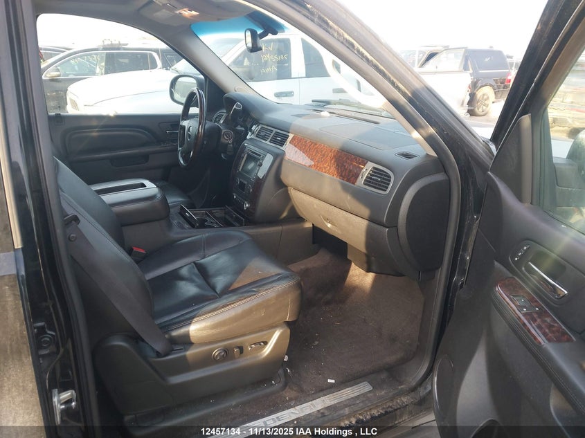 1GKS2MEF8BR206967 2011 GMC YUKON photo no. 5
