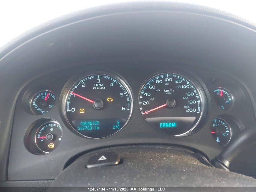 2011 GMC Yukon Xl 1500 Denali VIN: 1GKS2MEF8BR206967 Lot: 12457134