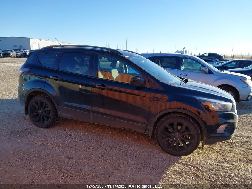 2017 Ford Escape Se VIN: 1FMCU9G92HUD79822 Lot: 12457205