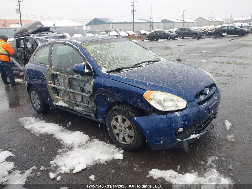 2010 Hyundai Accent Se VIN: KMHCN3BC3AU183228 Lot: 12457240