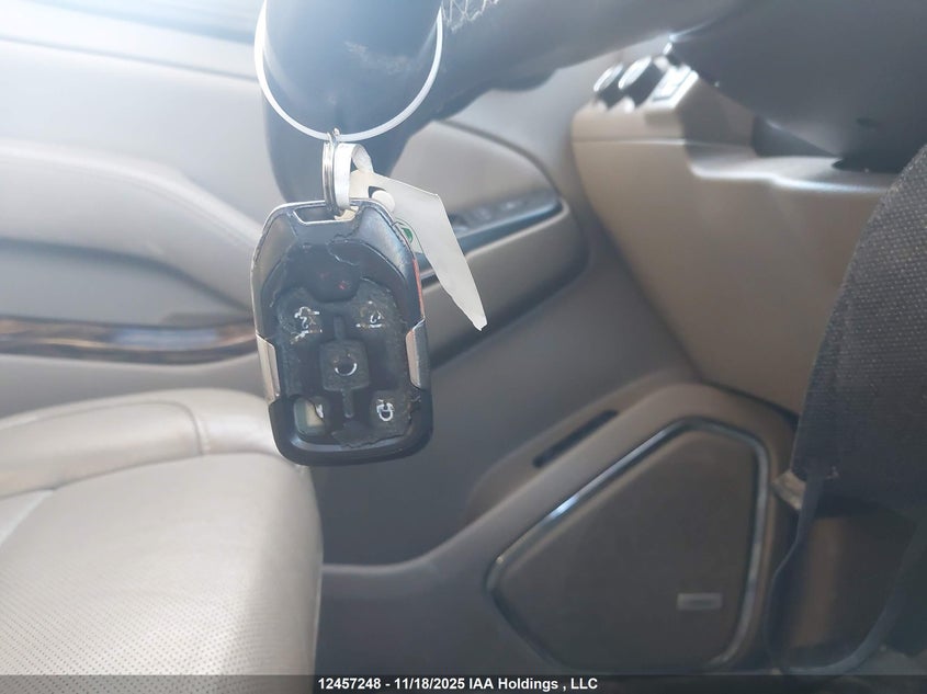 2017 GMC Yukon Xl Slt VIN: 1GKS2GKC1HR223288 Lot: 12457248