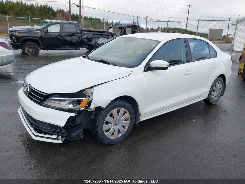 3VW2K7AJ9FM320827 2015 VOLKSWAGEN JETTA photo no. 2