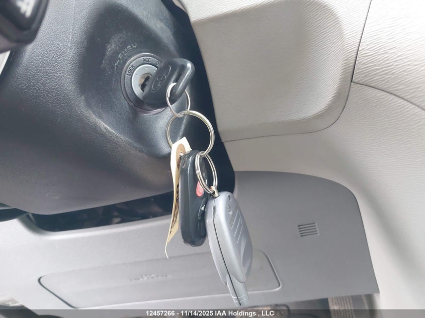 2012 Toyota Sienna Xle 7 Passenger VIN: 5TDDK3DC9CS033341 Lot: 12457266