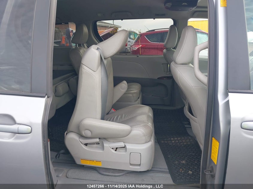 2012 Toyota Sienna Xle 7 Passenger VIN: 5TDDK3DC9CS033341 Lot: 12457266