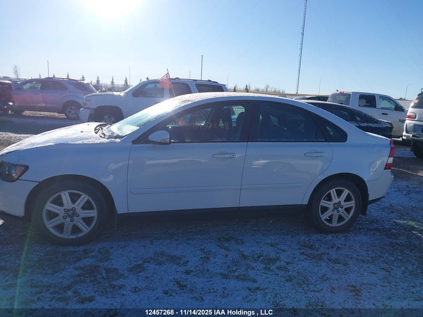 2006 Volvo S40 2.4I VIN: YV1MS382662158417 Lot: 12457268