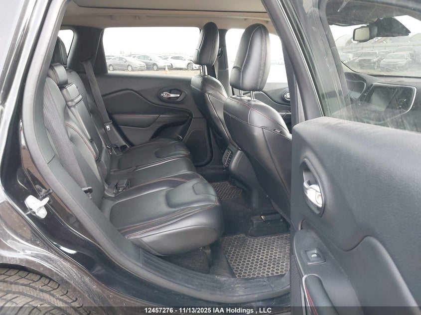 2015 Jeep Cherokee Trailhawk VIN: 1C4PJMBSXFW662000 Lot: 12457276