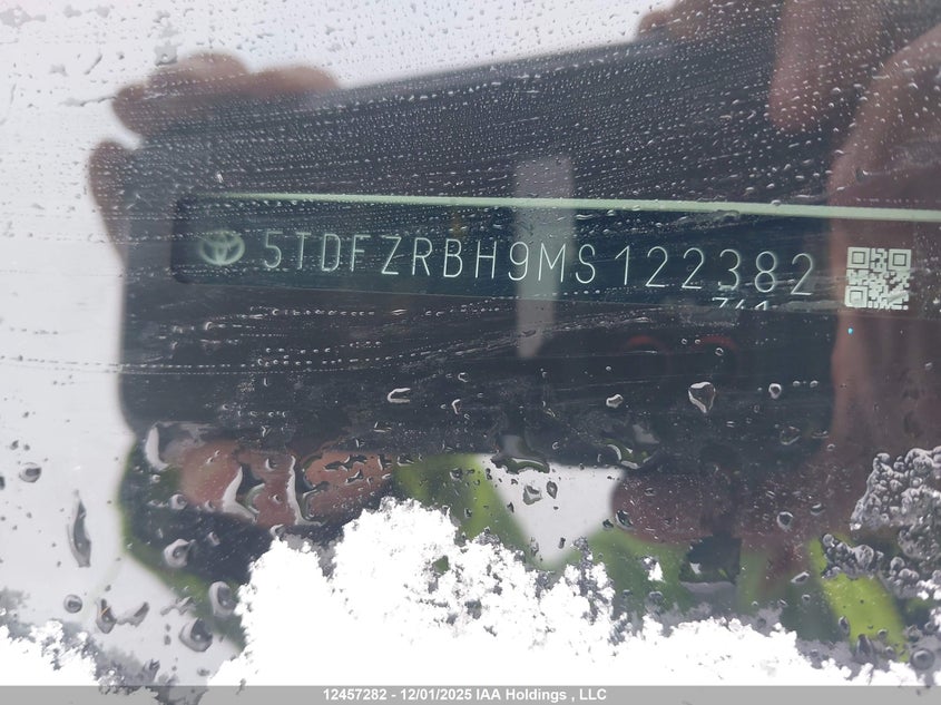5TDFZRBH9MS122382 2021 TOYOTA HIGHLANDER photo no. 9