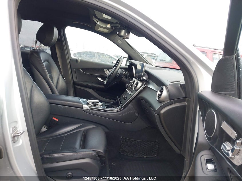 WDC0G4KB8JV050418 2018 MERCEDES-BENZ GLC photo no. 5