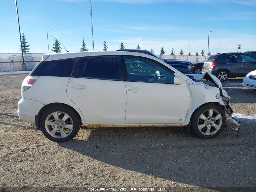 2005 Toyota Matrix Wagon VIN: 2T1KR32E85C915281 Lot: 12457308