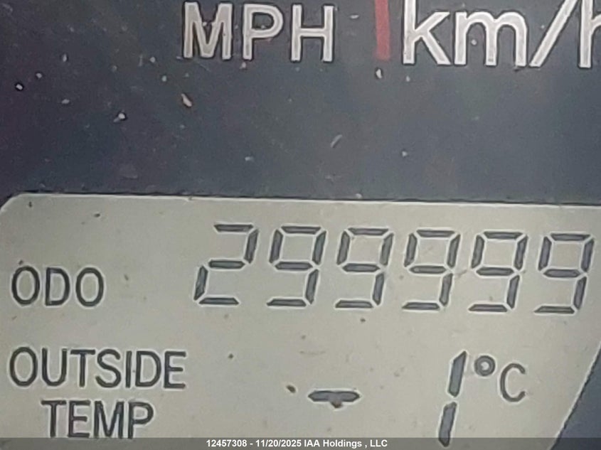 2005 Toyota Matrix Wagon VIN: 2T1KR32E85C915281 Lot: 12457308