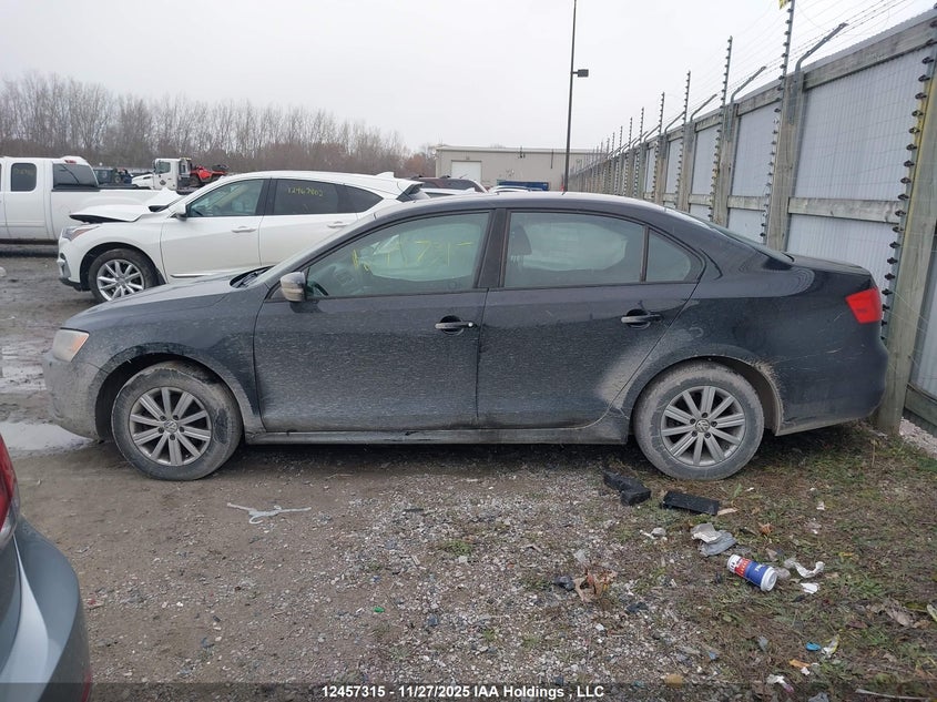 3VWDK7AJ9DM415152 2013 VOLKSWAGEN JETTA photo no. 14