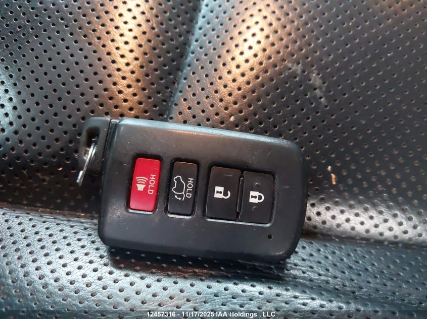 5TDDCRFH1FS010021 2015 TOYOTA HIGHLANDER photo no. 11