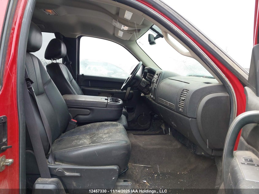 1GCRKSE75DZ415142 2013 CHEVROLET SILVERADO photo no. 5