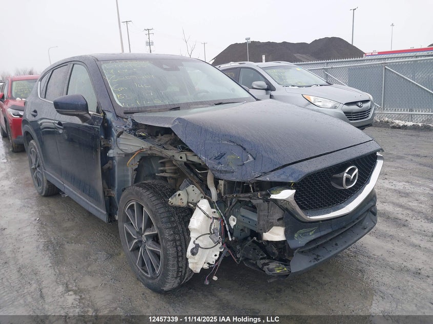 2017 Mazda Cx-5 Grand Touring VIN: JM3KFBDLXH0209207 Lot: 12457339