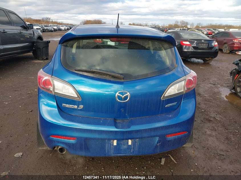 2012 Mazda Mazda3 Hatchback VIN: JM1BL1L72C1670064 Lot: 12457341