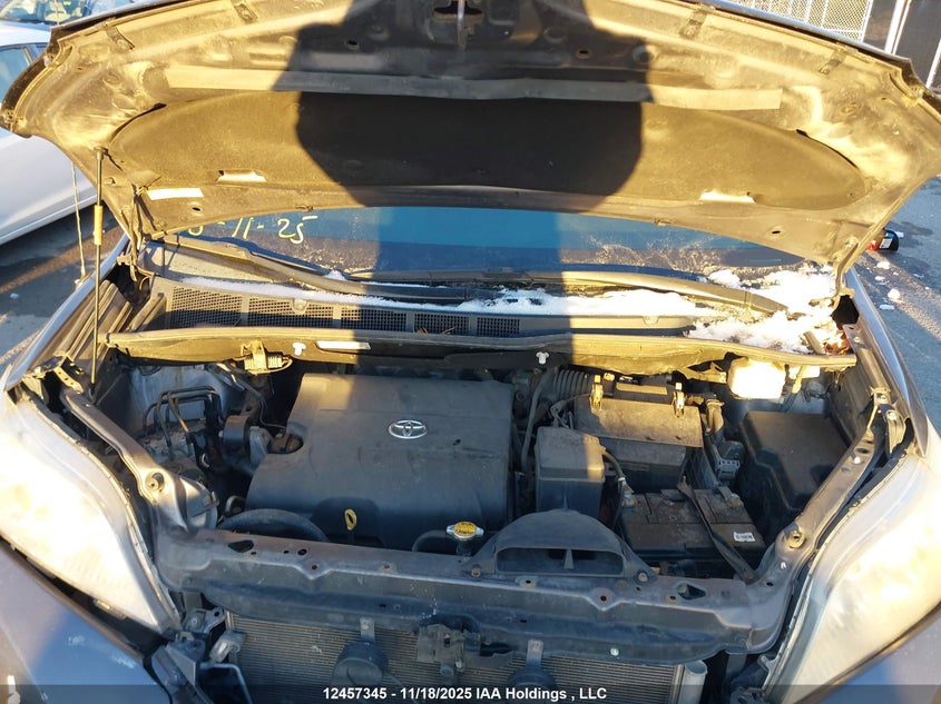 5TDKK3DC5DS368847 2013 TOYOTA SIENNA photo no. 10
