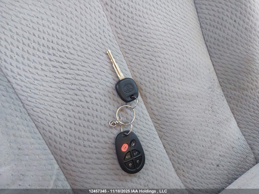 5TDKK3DC5DS368847 2013 TOYOTA SIENNA photo no. 11