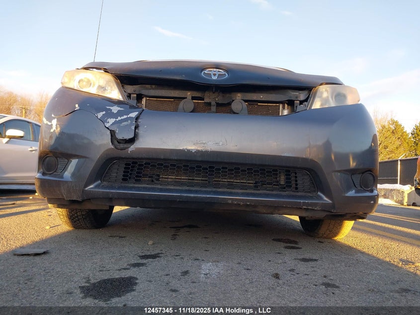 5TDKK3DC5DS368847 2013 TOYOTA SIENNA photo no. 6