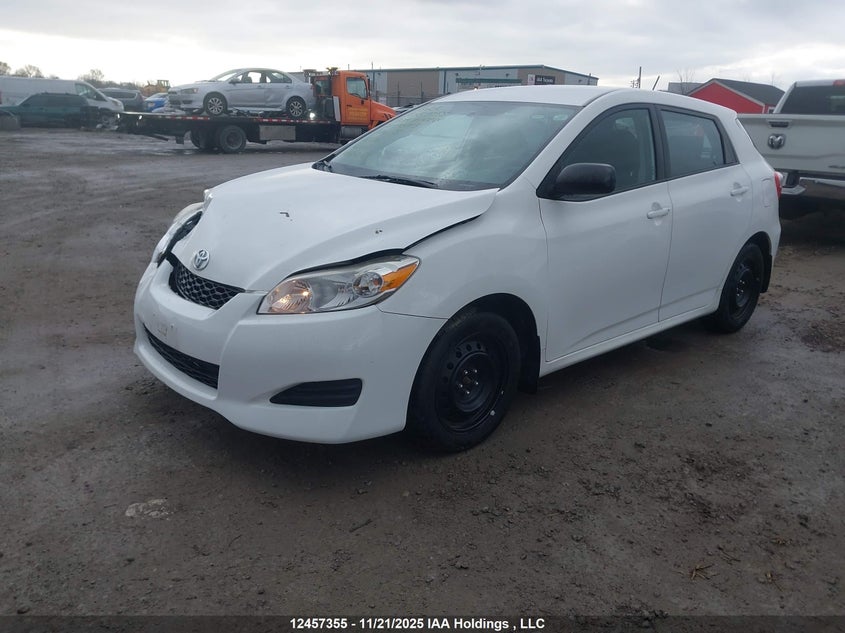 2T1KU4EE6EC136803 2014 TOYOTA MATRIX photo no. 2