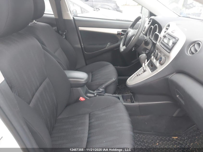 2T1KU4EE6EC136803 2014 TOYOTA MATRIX photo no. 5
