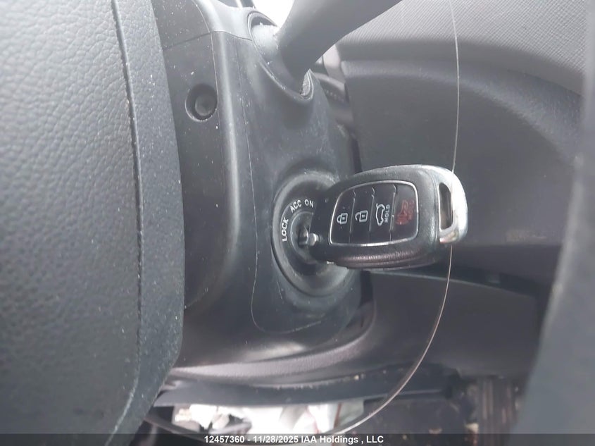 5XYZTDLB2JG521557 2018 HYUNDAI SANTA FE photo no. 11