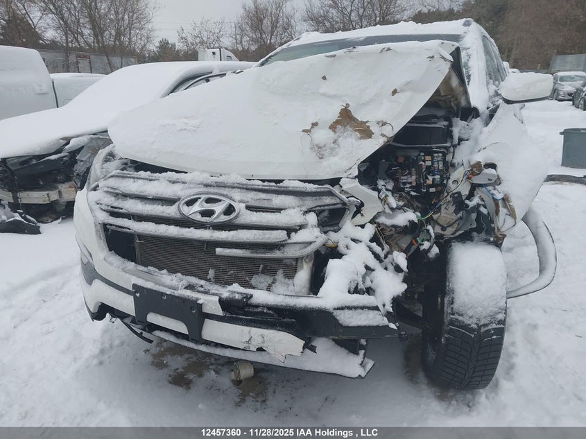 5XYZTDLB2JG521557 2018 HYUNDAI SANTA FE photo no. 13