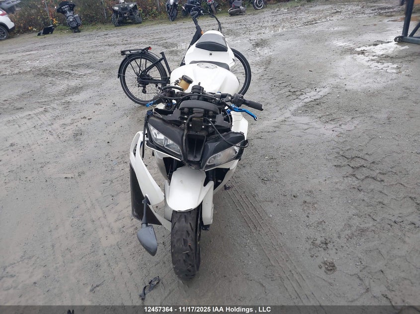 JH2PC40217M000355 2007 HONDA CBR photo no. 5