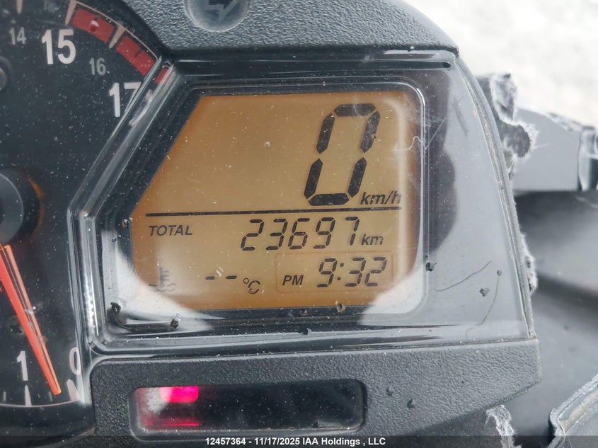 JH2PC40217M000355 2007 HONDA CBR photo no. 7