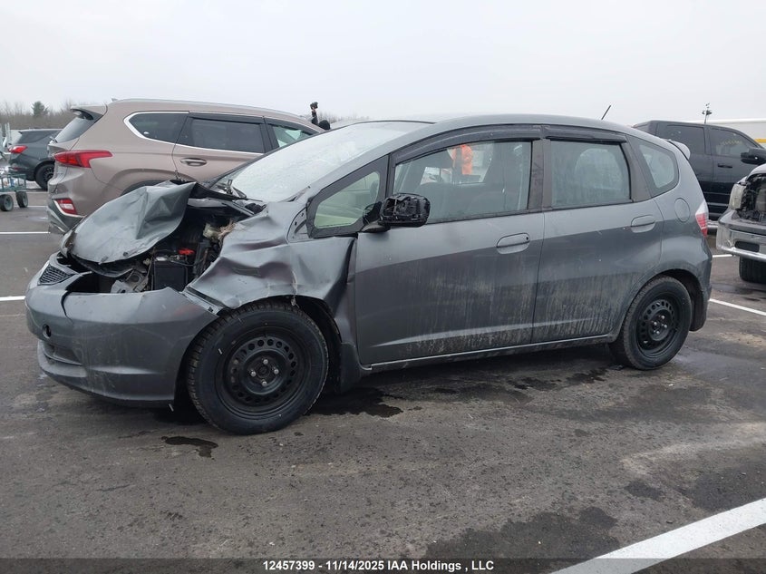 2013 Honda Fit VIN: LUCGE8H57D3002018 Lot: 12457399