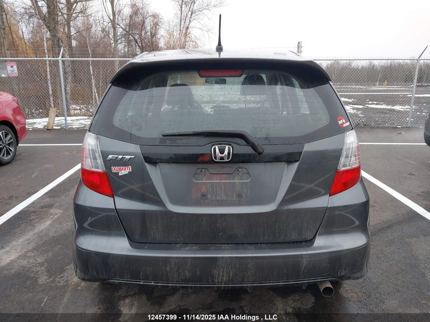 2013 Honda Fit VIN: LUCGE8H57D3002018 Lot: 12457399
