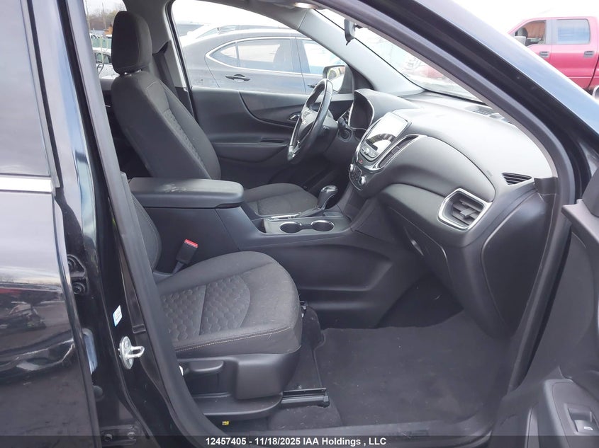 2GNAXKEV8K6271809 2019 CHEVROLET EQUINOX photo no. 5
