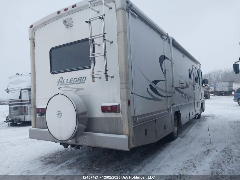 2000 Ford F550 Super Duty Stripped Chass VIN: 1FCMF53S2Y0A11524 Lot: 12457421