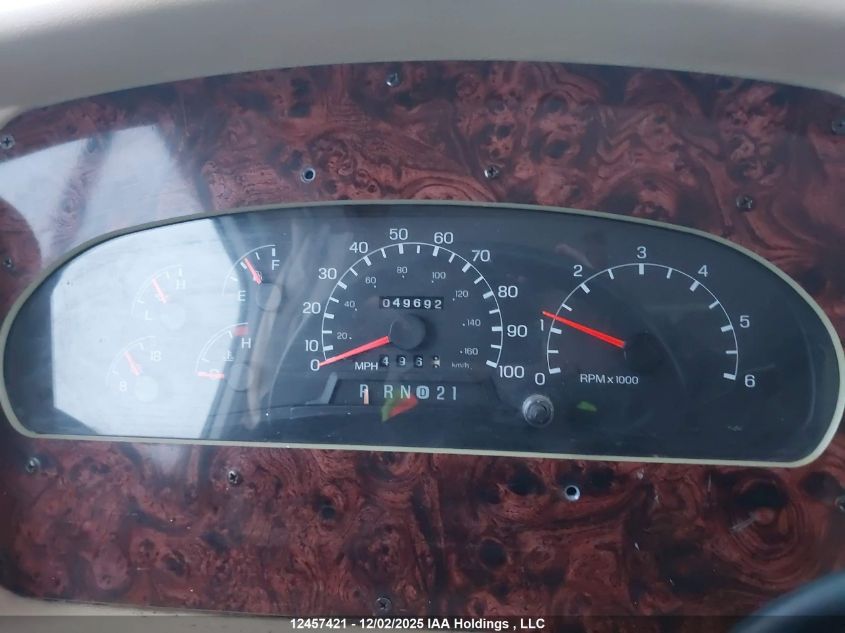 2000 Ford F550 Super Duty Stripped Chass VIN: 1FCMF53S2Y0A11524 Lot: 12457421