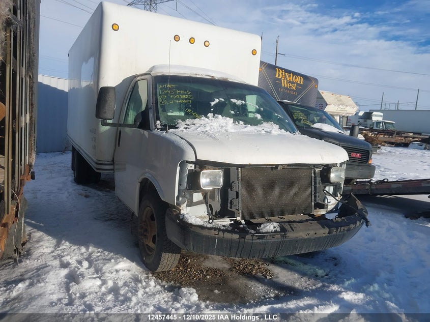 1GBJG31U271217447 2007 Chevrolet Express G3500 auction photo 1