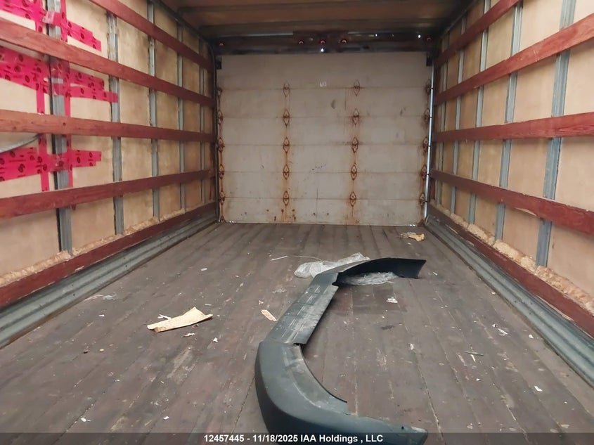 1GBJG31U271217447 2007 CHEVROLET EXPRESS photo no. 5