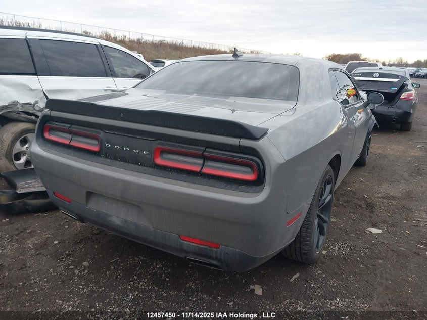 2C3CDZAGXJH303130 2018 DODGE CHALLENGER photo no. 4