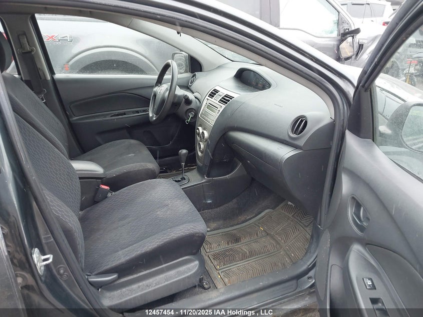 JTDBT4K31A1378645 2010 TOYOTA YARIS photo no. 5