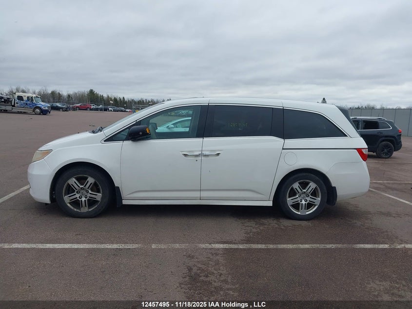 5FNRL5H99BB509118 2011 HONDA ODYSSEY photo no. 15