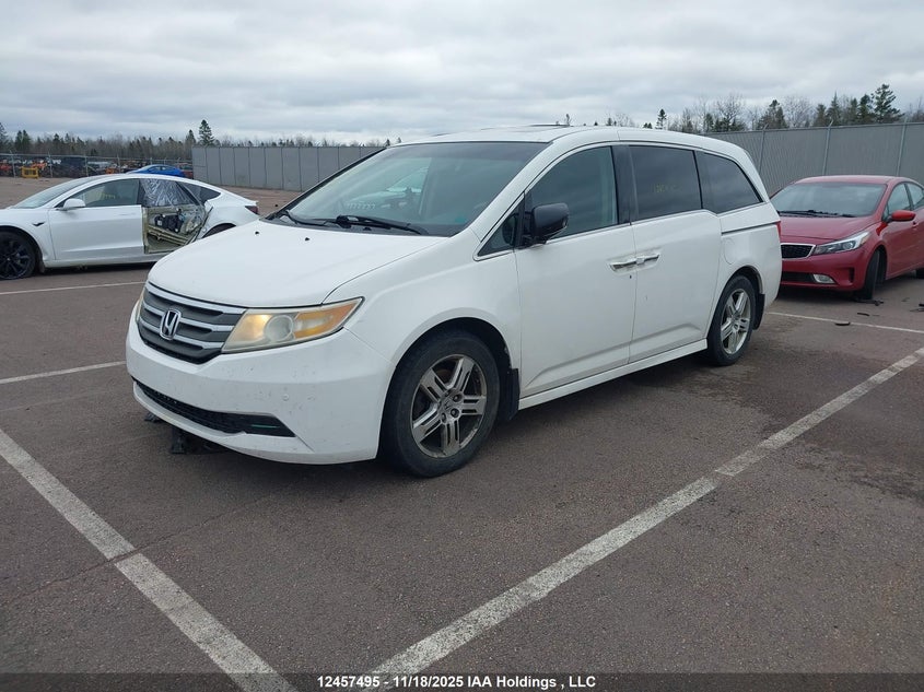5FNRL5H99BB509118 2011 HONDA ODYSSEY photo no. 2